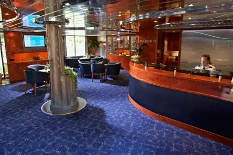 "Avalon Imagery", интерьер.webp