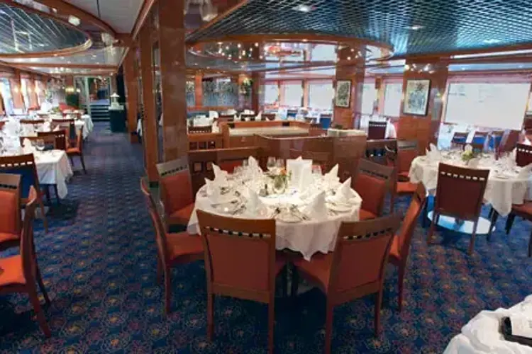 "Avalon Imagery", интерьер.webp