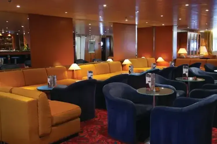 Princess Daphne.webp