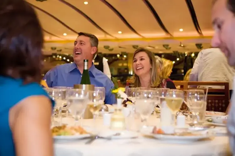 Carnival Breeze.webp