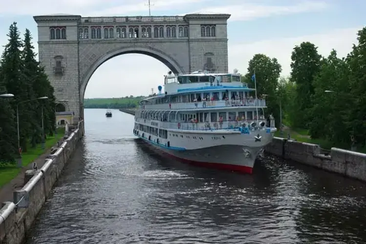 Михаил Танич.webp