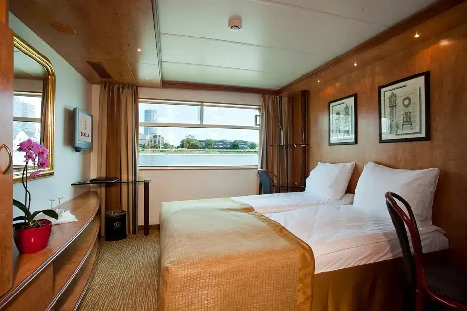 Каюта на палубе Ruby .webp