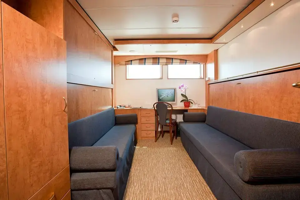 Каюта 106 палуба Изумруд (3-х местная).webp