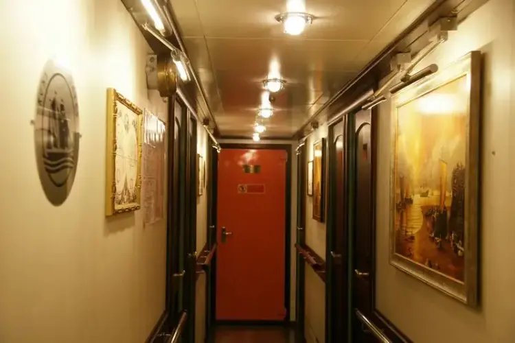 Running on Waves .webp