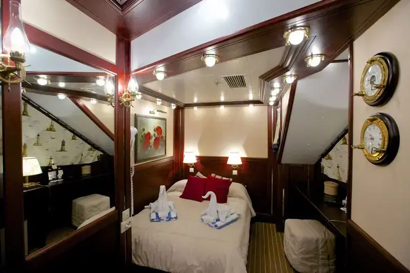 Running on Waves .webp