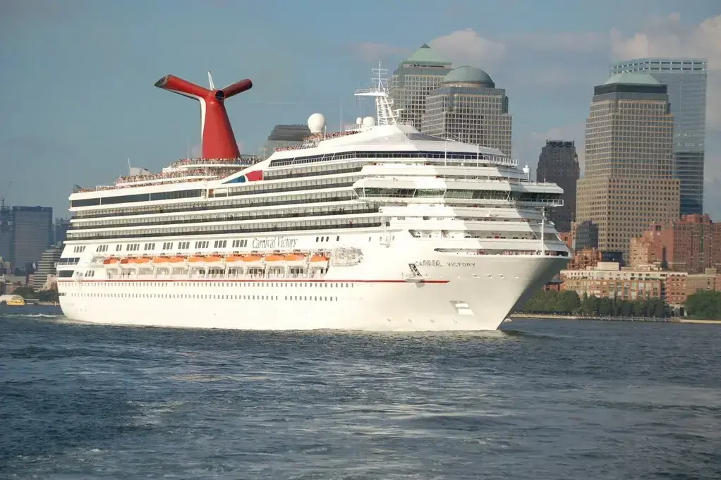 Carnival Victory
