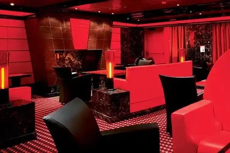 Crimson Club.webp