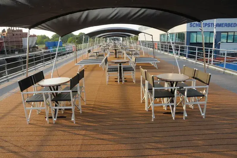 Верхняя палуба Savor.webp