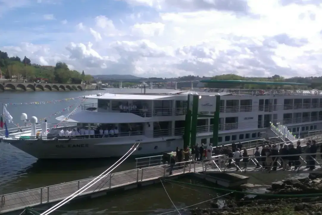 MIGUEL TORGA 5 Якорей