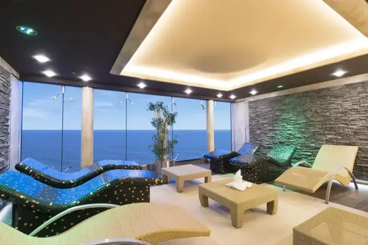 27 MSC Preziosa, MSC Aurea Spa.webp