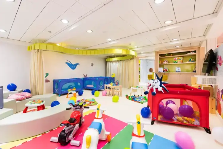 025_Ship_MSC_Armonia_Baby_Club.webp