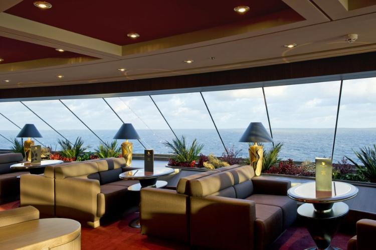 22_Ship_Yacht_Club_Top_Sail_Lounge.jpg