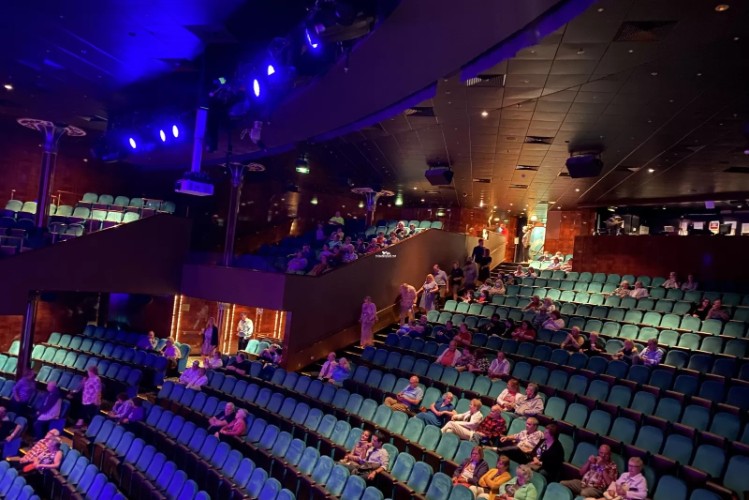 Theater.jpg