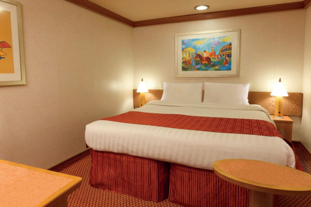 1 costa_kat.innen.jpg