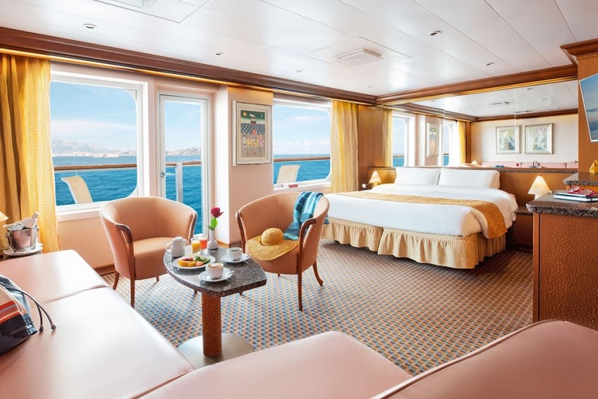 Costa_Fortuna_Grand_Suite_mit_Balkon (1).jpg