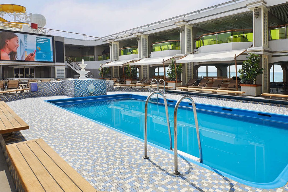 44 lido-sole-costa-serena-lg.jpg