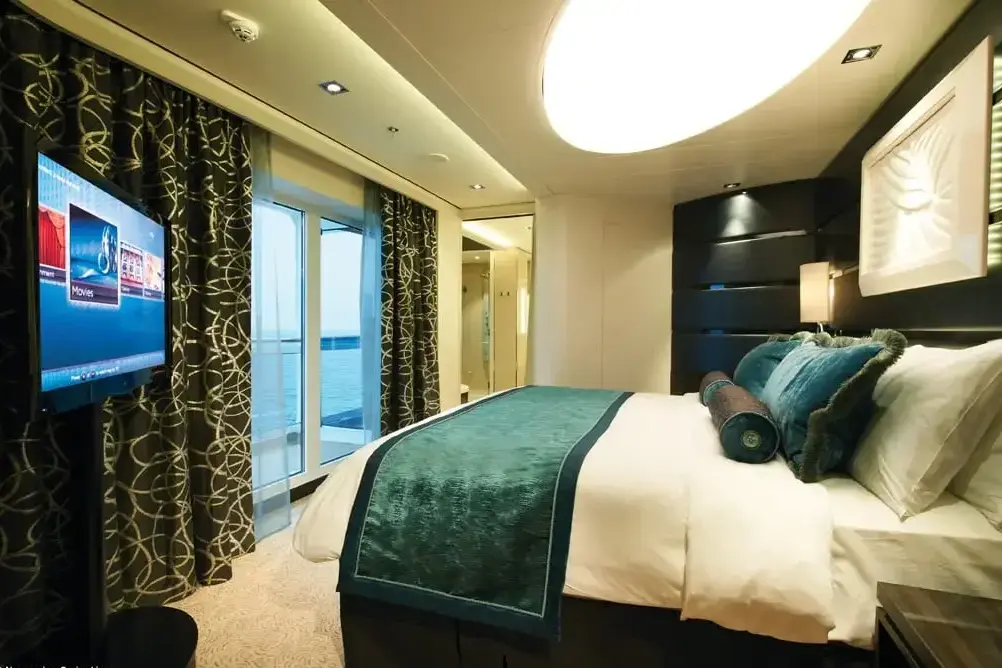 H2 The Haven Deluxe Owner's Suite 2.webp