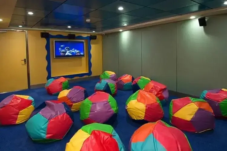 22Pride_of_America -.webp