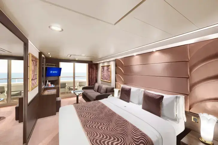 MSC25041581MSC Divina MSC Yacht Club Deluxe Suite (YC1).webp