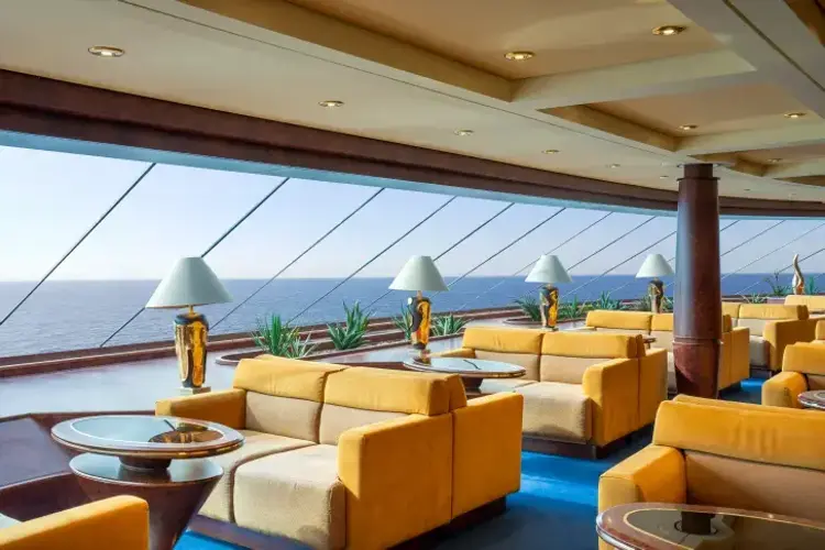 MSC25040009MSC Fantasia, MSC Yacht Club  Top Sail Lounge.webp