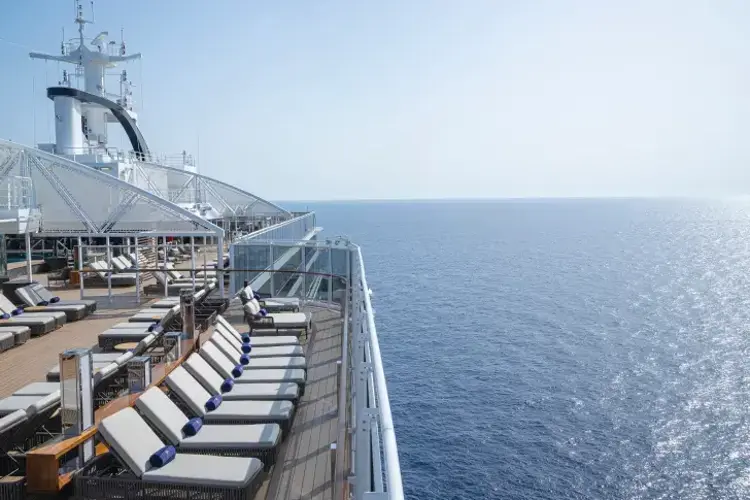 MSC22015660MSC Seascape, MSC Yacht Club Sundeck & Pool.webp