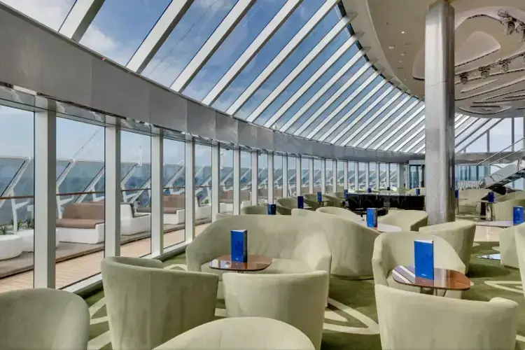 MSC18015547MSC Seaview, MSC Yacht Club Top Sail Lounge.webp
