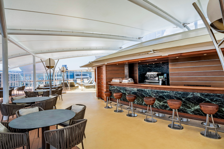 MSC25042586MSC Splendida, MSC Yacht Club - The One Bar.png