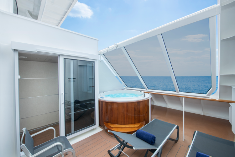 MSC21006852MSC Virtuosa, MSC Yacht Club Duplex Suite with whirlpool bath (YJD).png