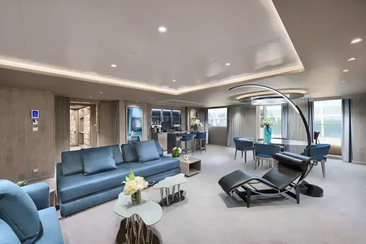MSC25038084MSC World Asia, MSC Yacht Club Owner's Suite (YC4).webp