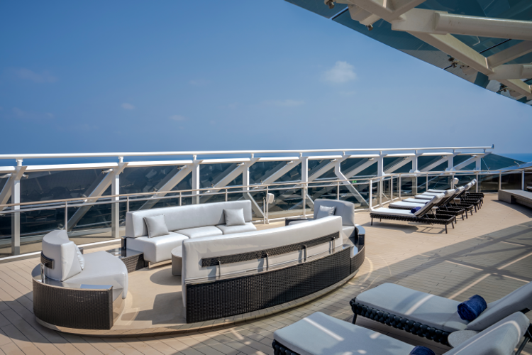 MSC22012949MSC World Europa, MSC Yacht Club Sundeck & Pool.png