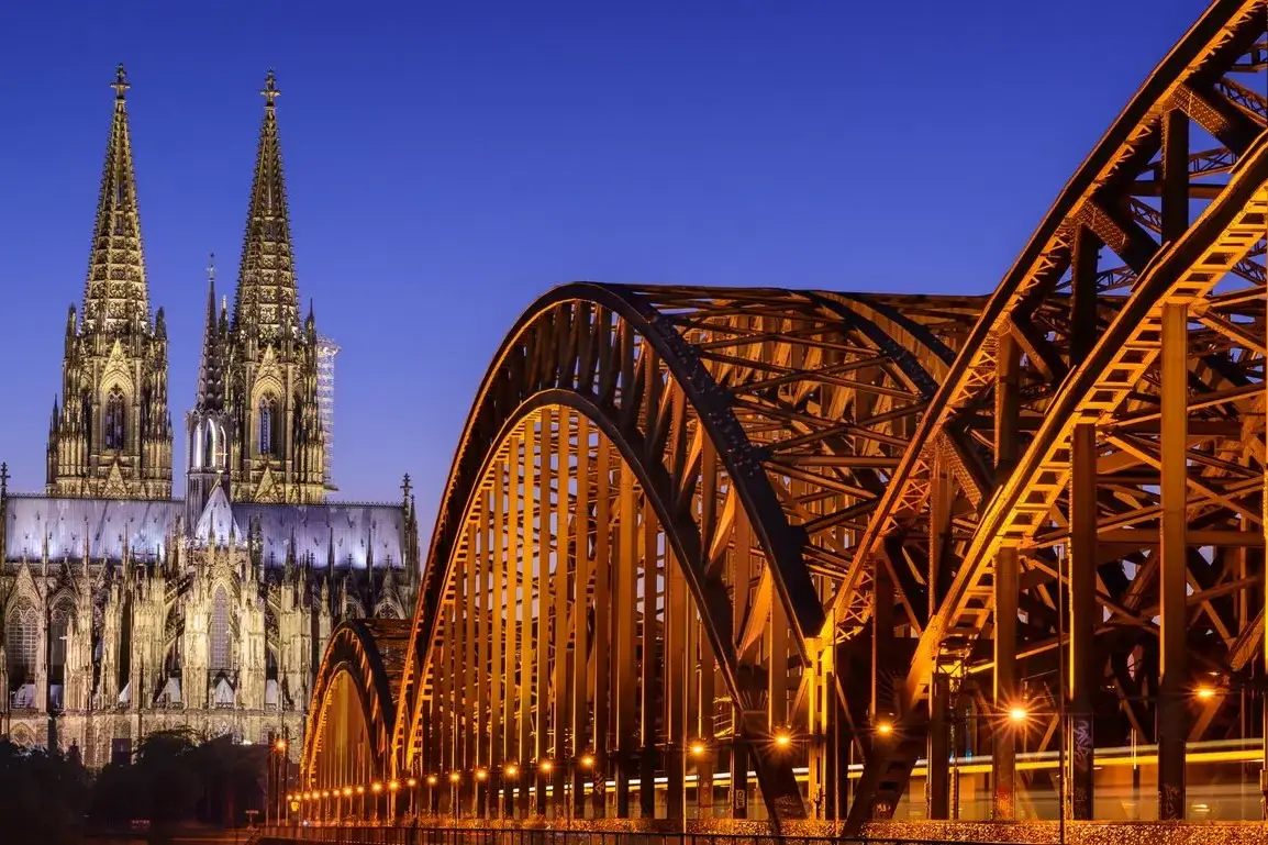 csm_AdobeStock_114702030_Koeln_96ab1036c6.webp