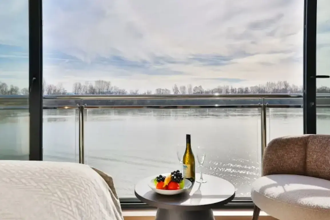 Suite Diamond 2.webp