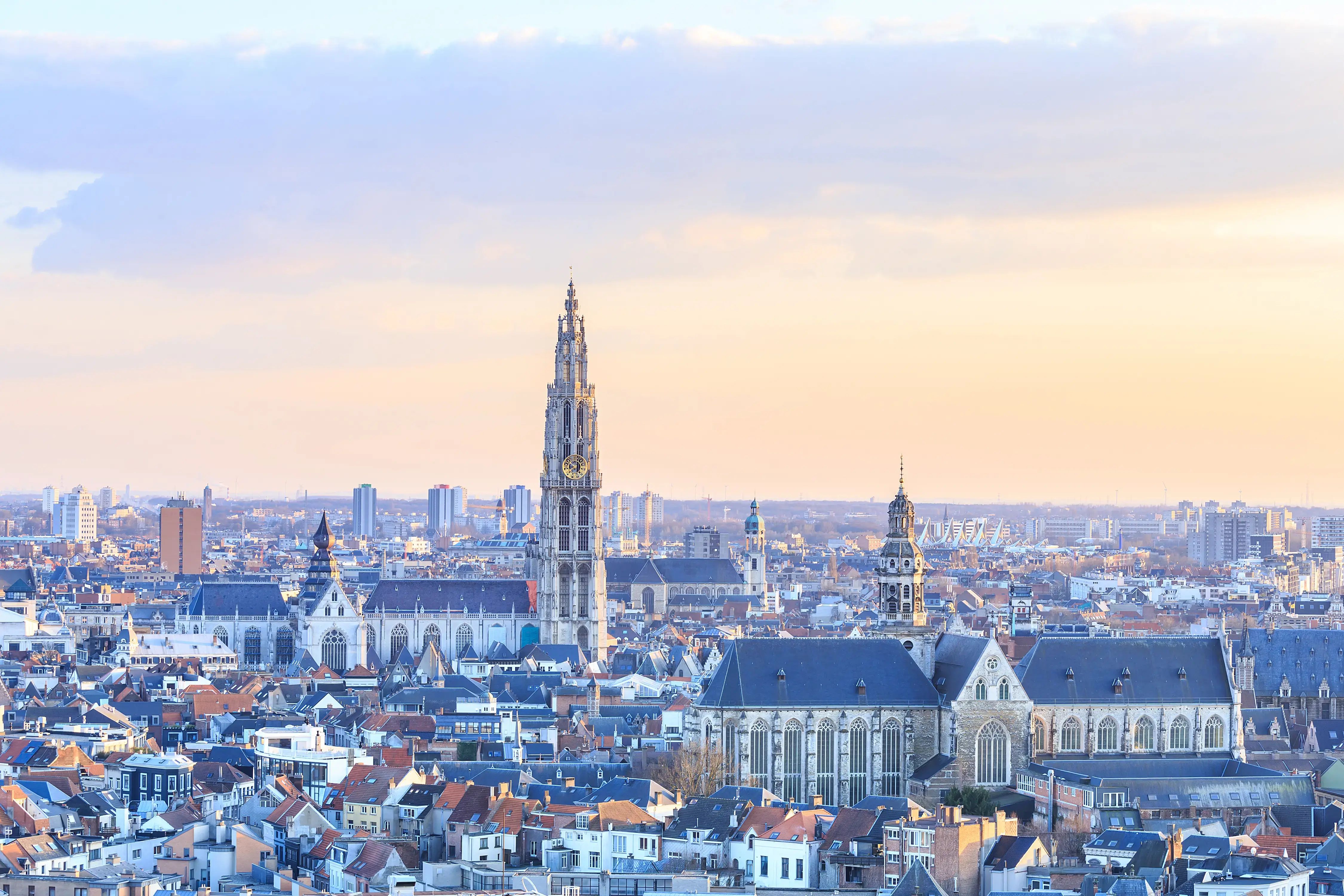 antwerpen-adobestock-128238311.webp