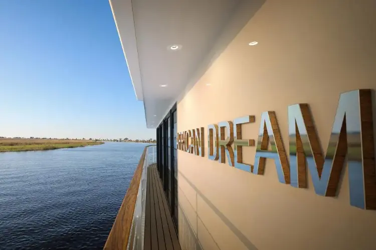 RV African Dream Ship 7.webp