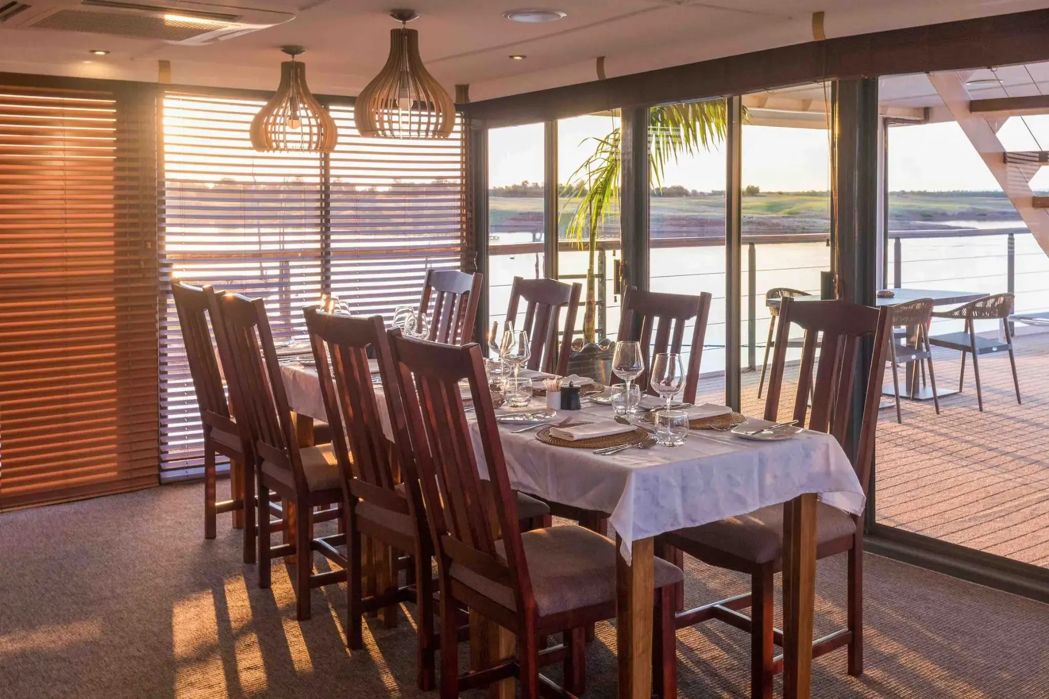 RV African Dream Restourant.webp