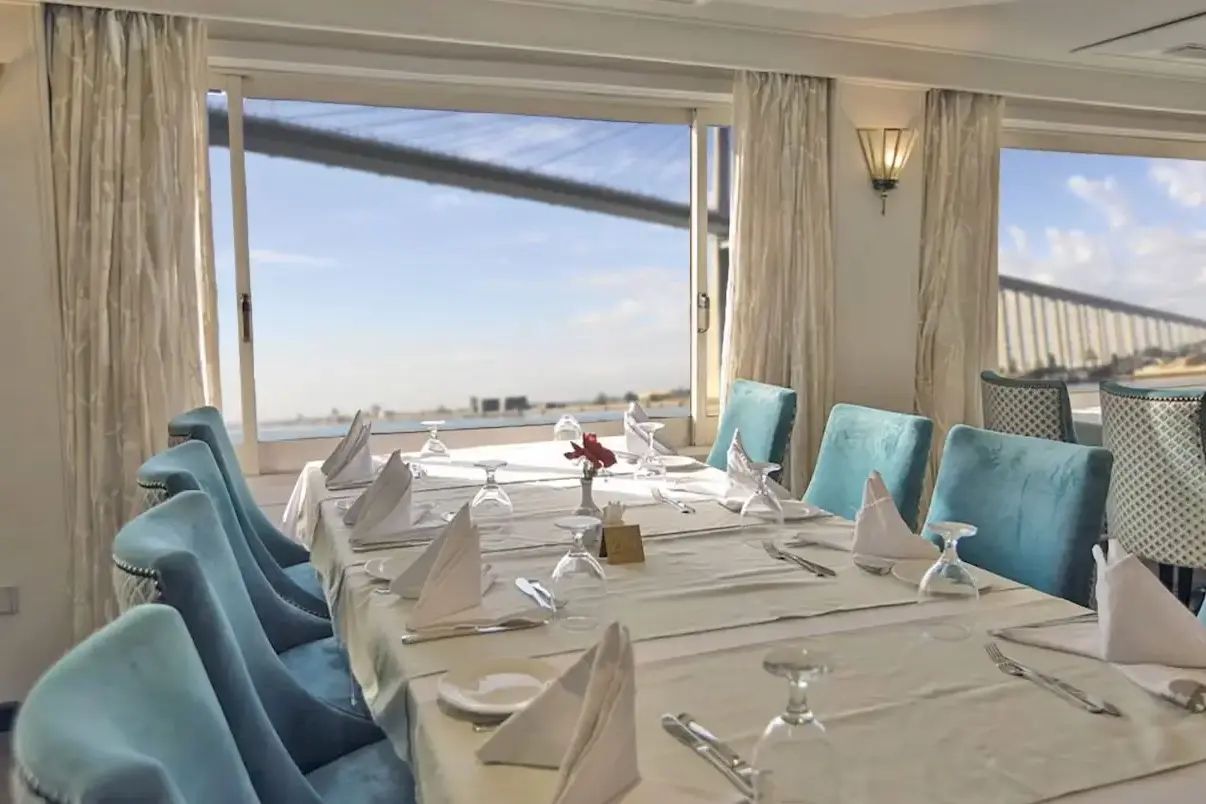 CroisiEurope RV Star of Luxor restaurant 1.webp