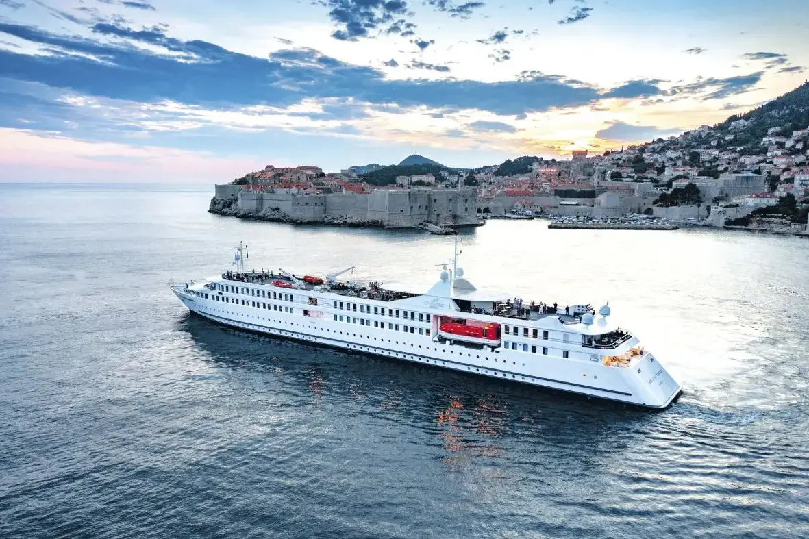 MV La Belle de l'Adriatique ship.webp