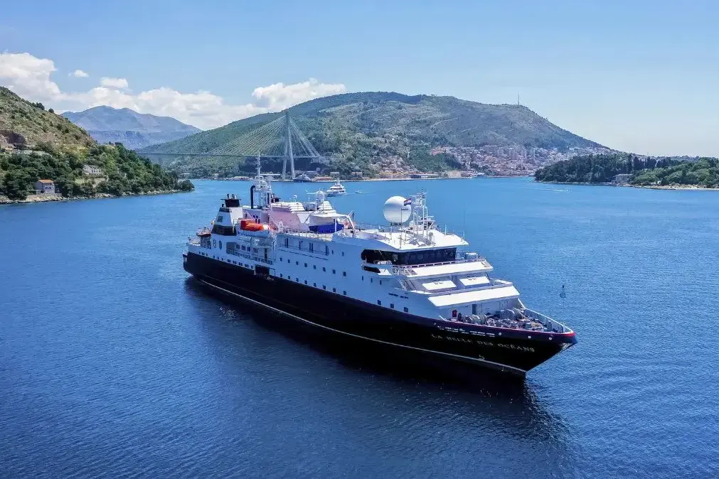MV La Belle des Océans ship 1.webp