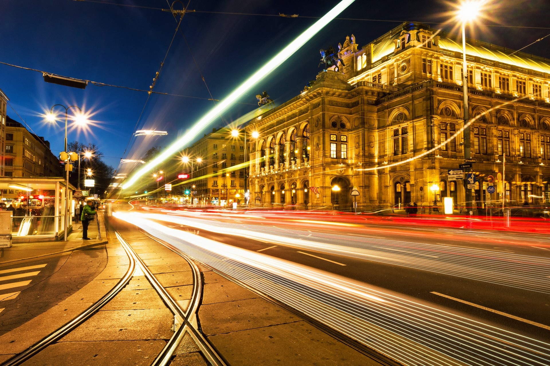 csm_AdobeStock_117915903_Opernhaus_Wien_32e3b26832.jpeg