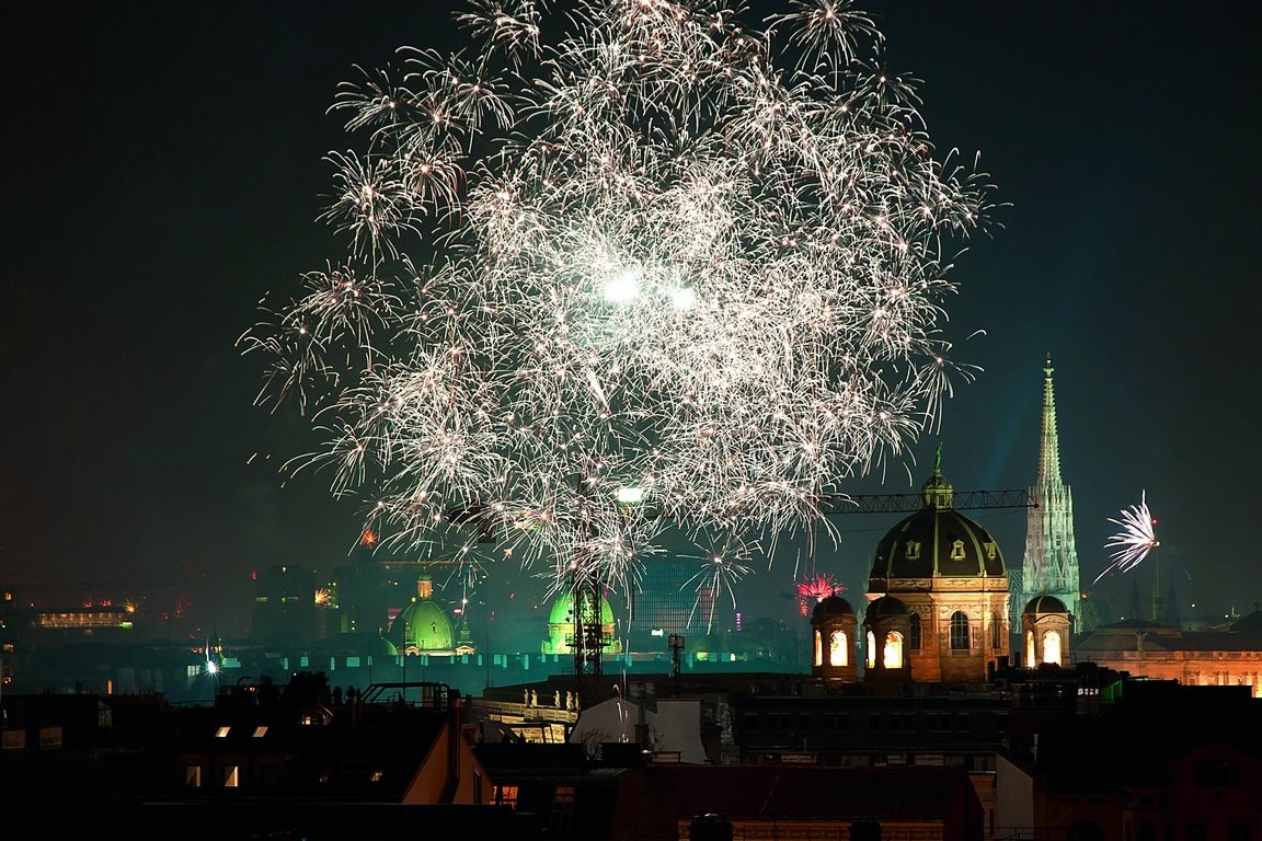 csm_DO_DLX_WIEN_SILVESTER_FEUERWERK_01_39L_6806818a68.jpg